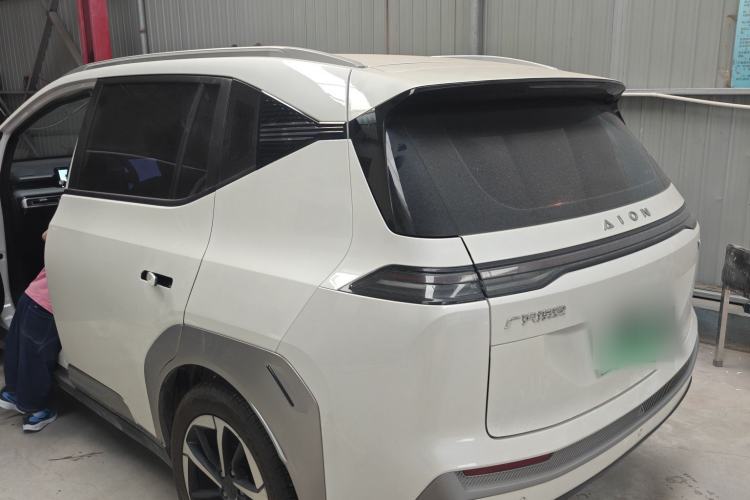 Used AION Y 2023 Plus 510 Smart Edition Exterior 8
