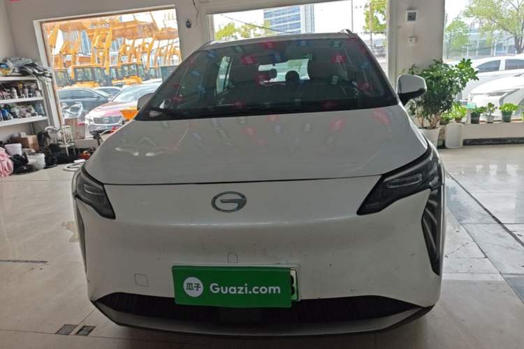 Used AION Y 2023 Plus 510 Enjoy Edition Front