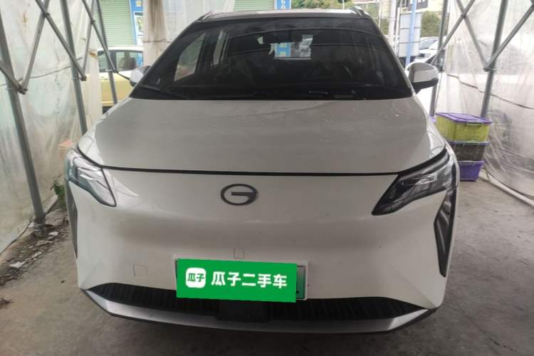 Used AION Y 2023 Younger Star Edition Front