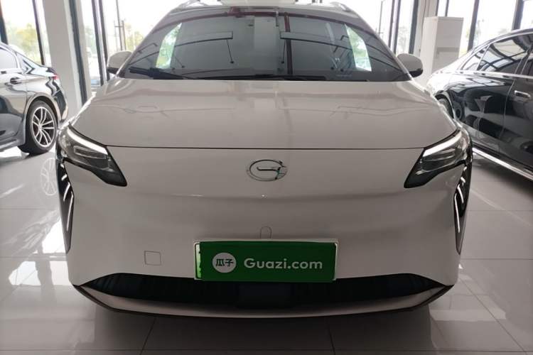 Used AION Y 2023 Younger Front