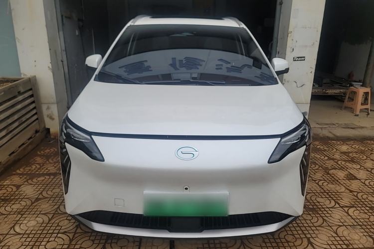 Used AION Y 2023 Younger Star Edition Front