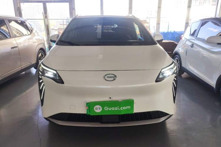 Used AION Y 2023 Plus 510 Smart Edition Front