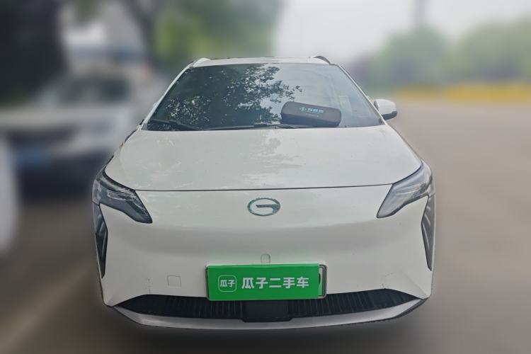 Used AION Y 2023 Plus 510 Enjoy Edition Front