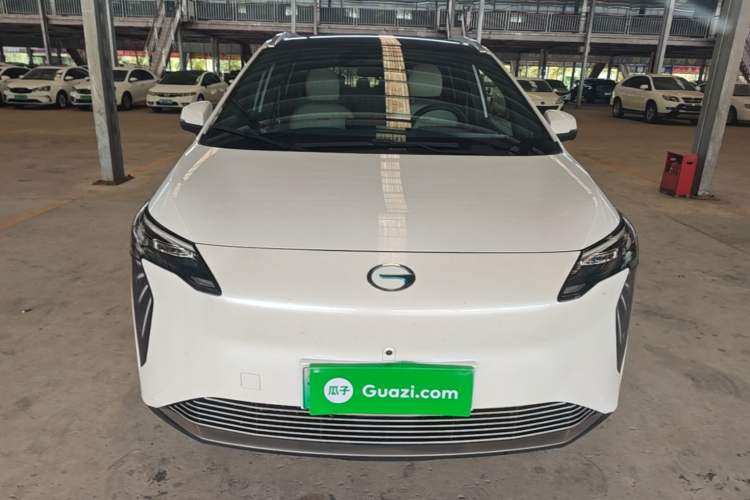 Used AION Y 2023 Plus 510 Smart Edition Front