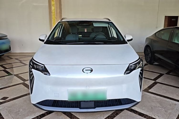 Used AION Y 2023 Younger Front