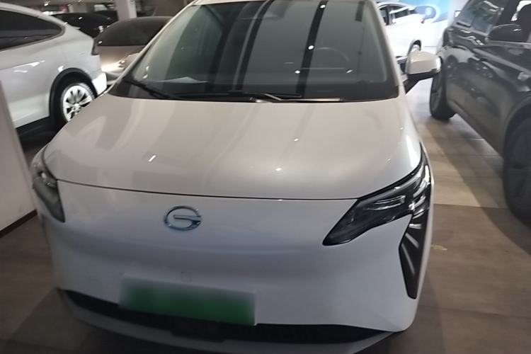 Used AION Y 2023 Plus 610 Enjoy Edition Front
