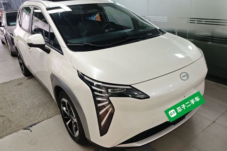 Used AION Y 2023 Plus 510 Smart Edition Front Right 45 Deg