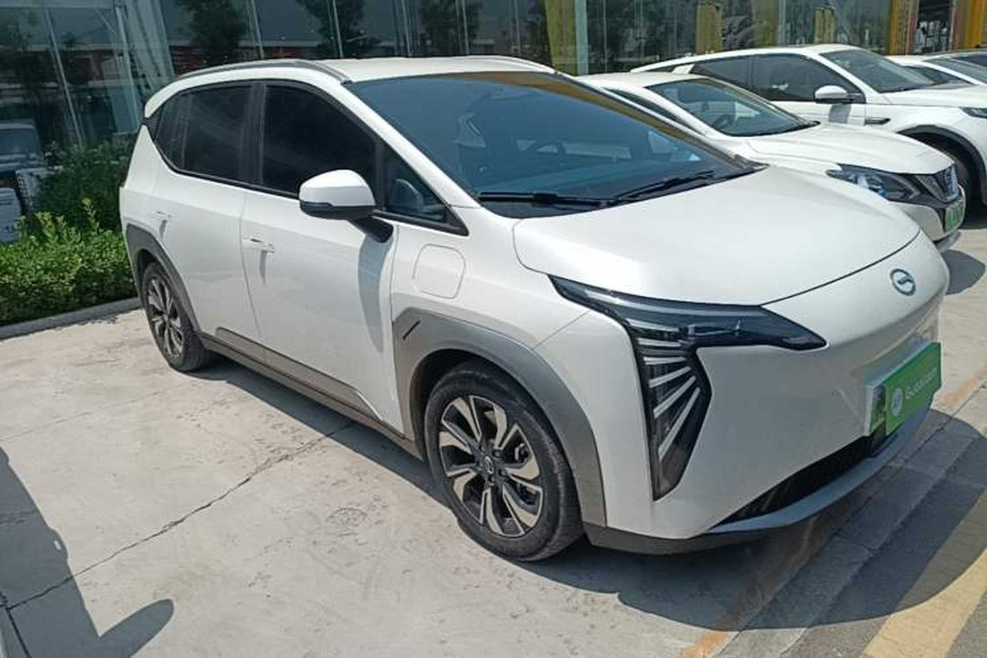 Used AION Y 2023 Plus 510 Enjoy Edition Front Right 45 Deg