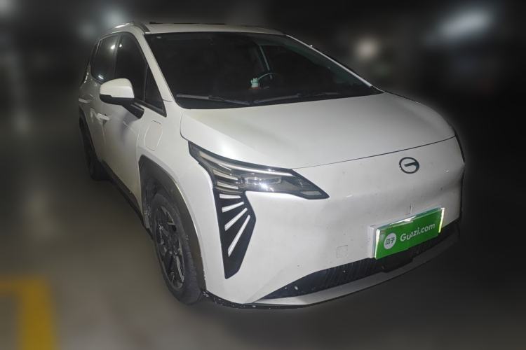 Used AION Y 2023 Plus 510 Enjoy Edition Front Right 45 Deg