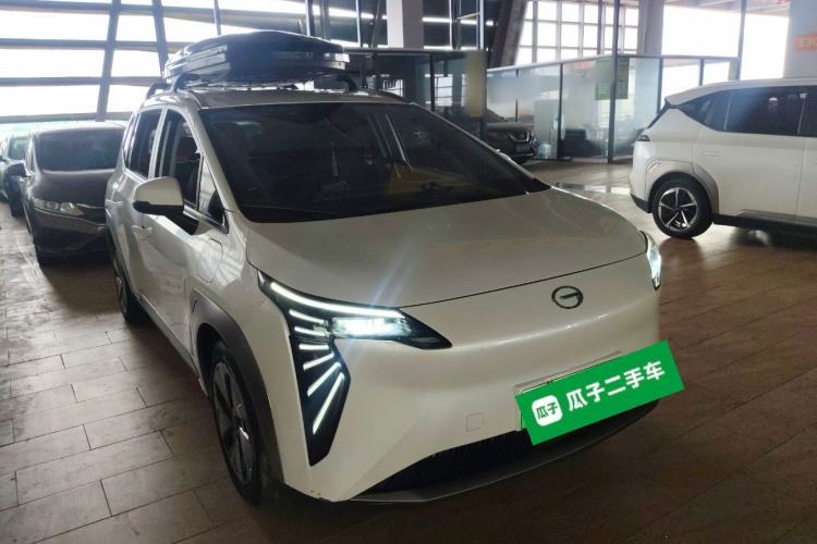 Used AION Y 2023 Plus 610 Enjoyment Edition Ternary Lithium Front Right 45 Deg