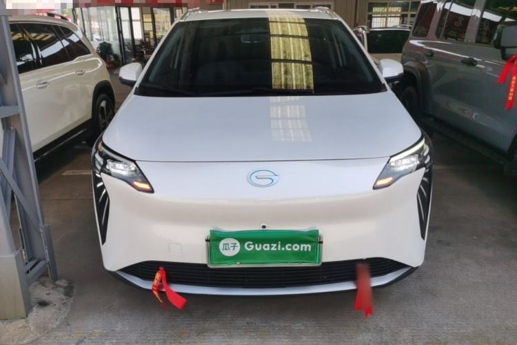 Used AION Y 2023 Plus 510 Smart Edition Front