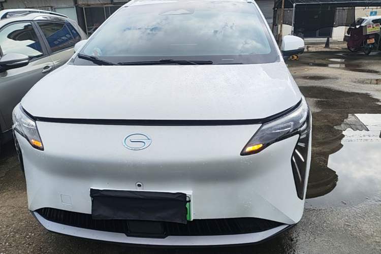 Used AION Y 2023 Plus 510 Smart Edition Front
