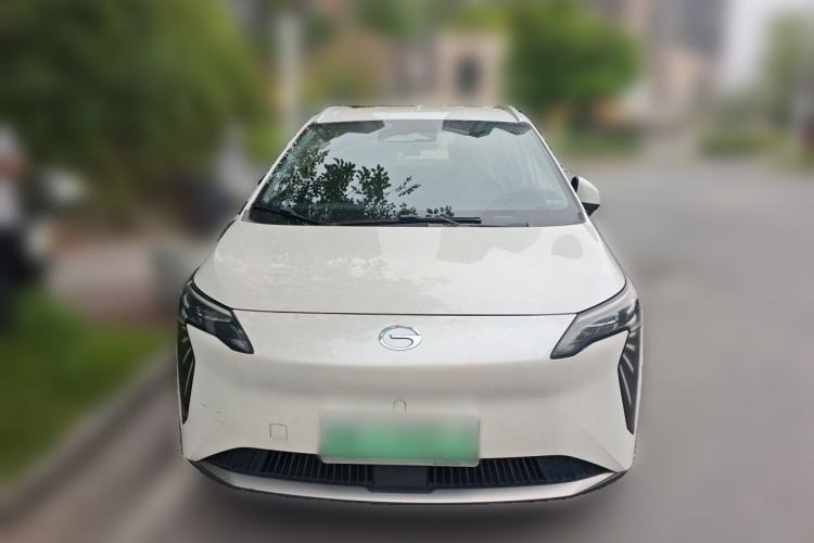Used AION Y 2023 Younger Front