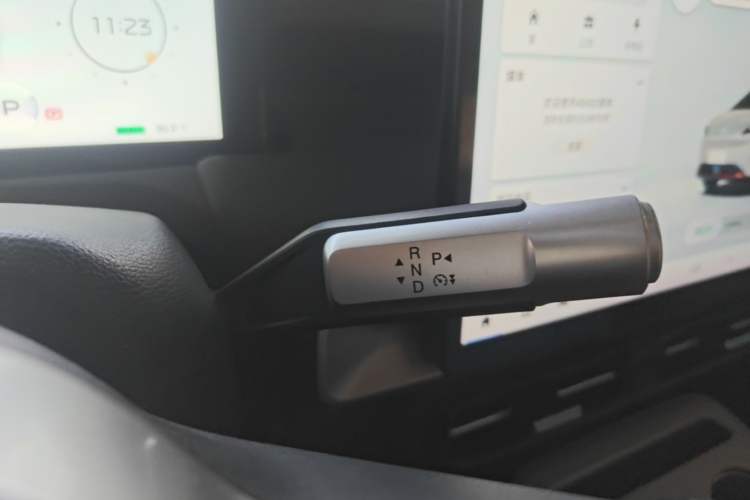 Used AION Y 2023 Younger Gear Lever