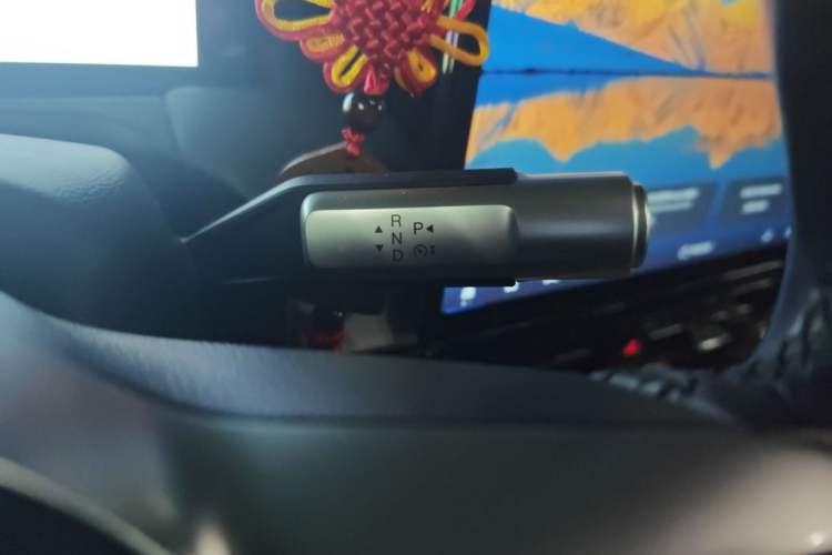 Used AION Y 2023 Plus 510 Smart Edition Gear Lever