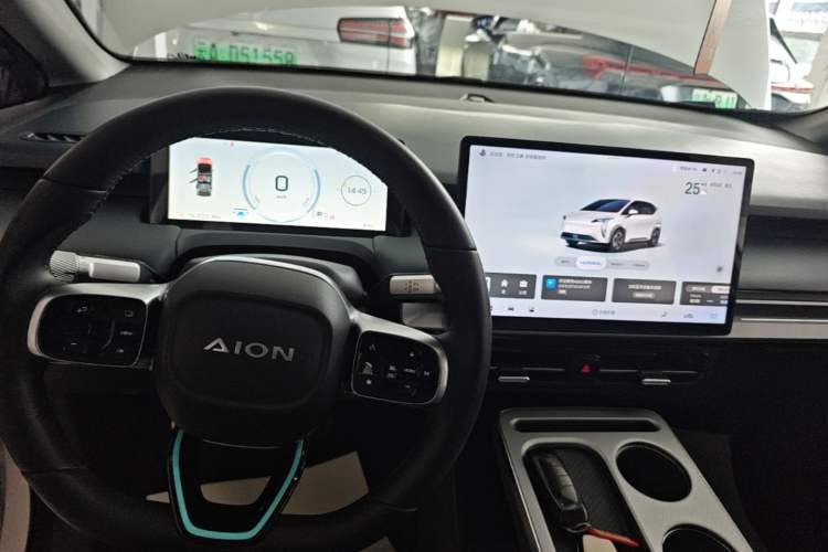 Used AION Y 2023 Plus 610 Smart Edition Ternary Lithium Gear Lever