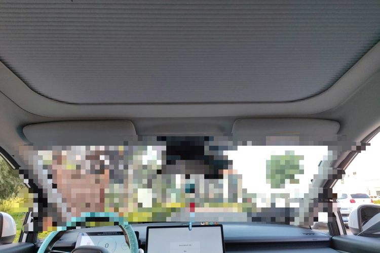 Used AION Y 2023 Plus 510 Smart Edition Headliner
