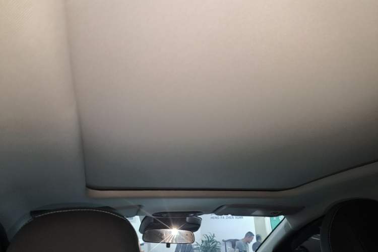 Used AION Y 2023 Younger Star Edition Headliner