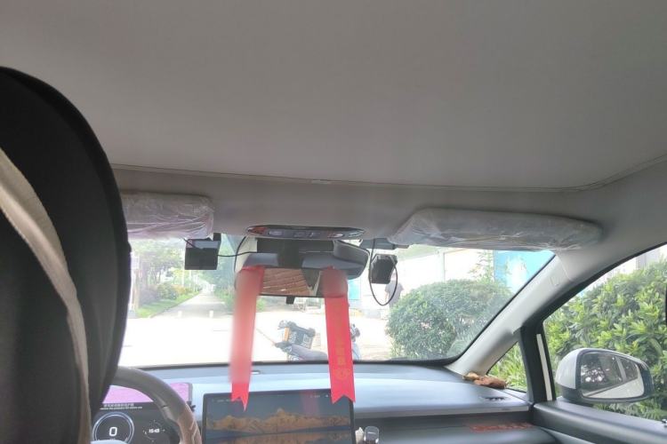 Used AION Y 2023 Plus 510 Smart Edition Headliner