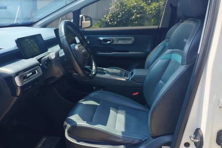 Used AION Y 2023 Plus 510 Smart Edition Interior 1