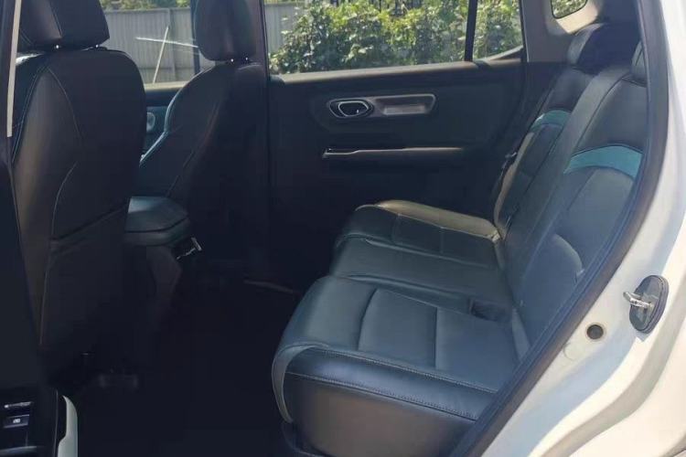 Used AION Y 2023 Plus 510 Smart Edition Interior 2