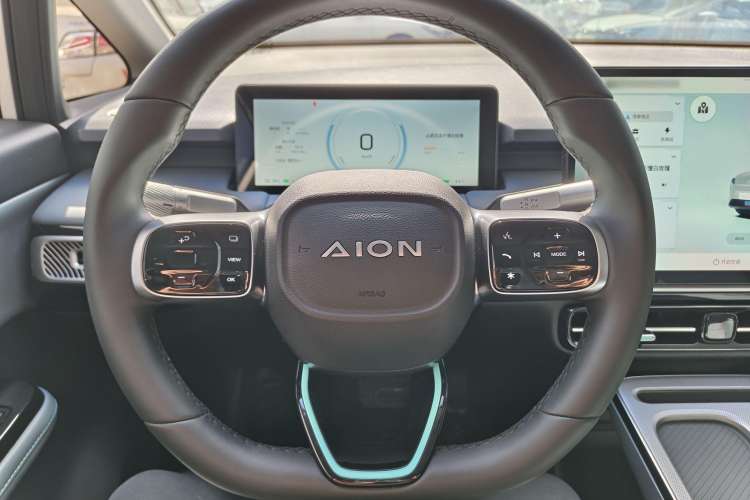 Used AION Y 2023 Younger Star Edition Interior 2