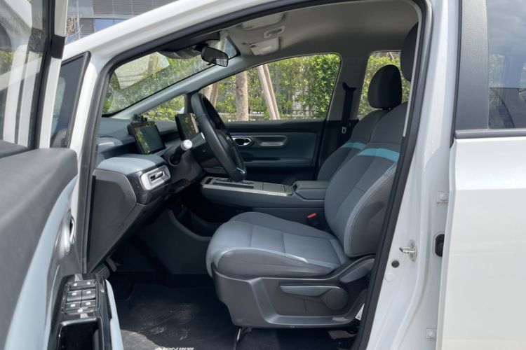 Used AION Y 2023 Plus 510 Enjoy Edition Interior 2