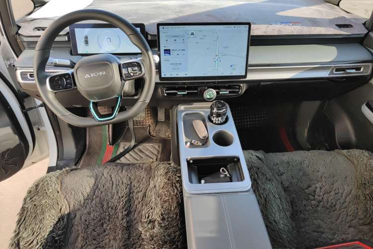 Used AION Y 2023 Younger Star Edition Interior 2