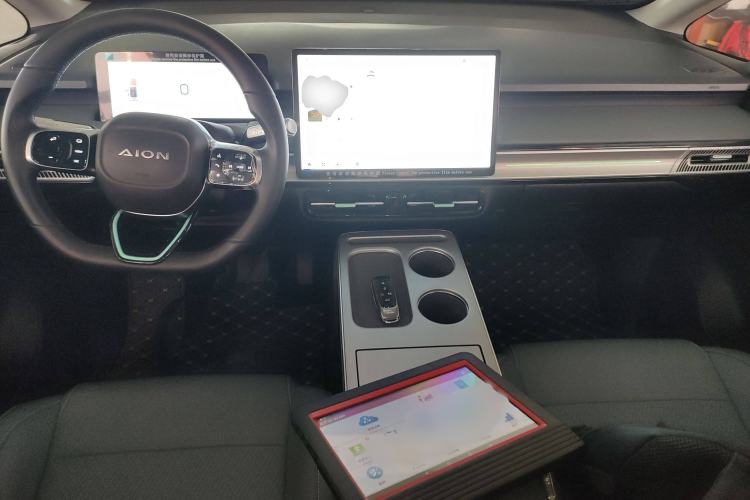 Used AION Y 2023 Plus 510 Smart Edition Interior 2