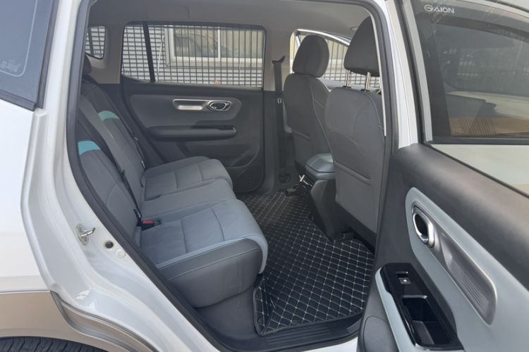 Used AION Y 2023 Plus 510 Enjoy Edition Interior 3
