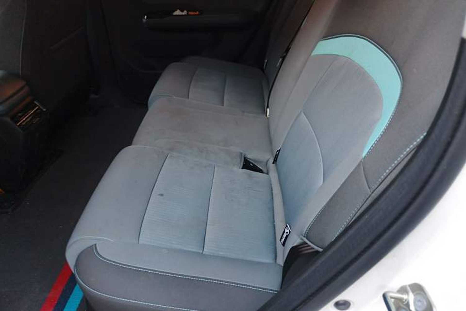 Used AION Y 2023 Plus 610 Enjoy Edition Interior 4