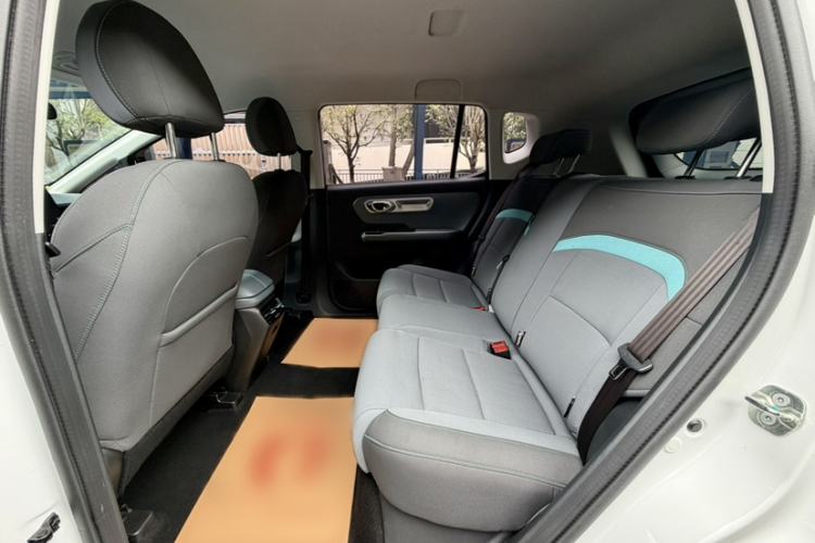 Used AION Y 2023 Plus 510 Enjoy Edition Interior 7