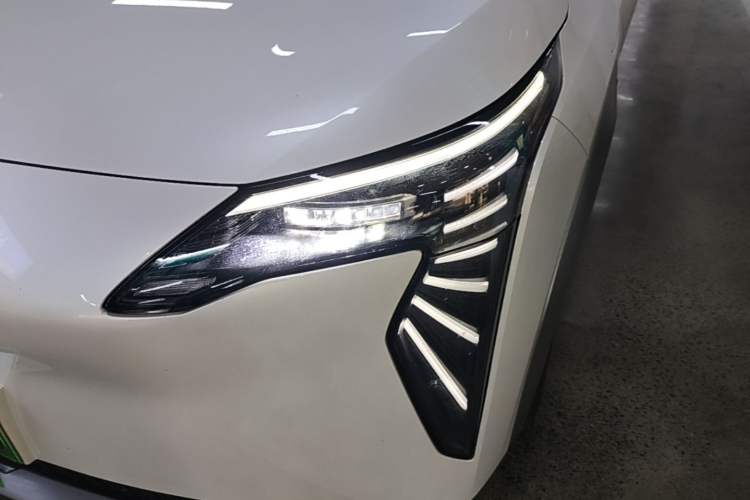 Used AION Y 2023 Younger Star Edition Left Front Headlight