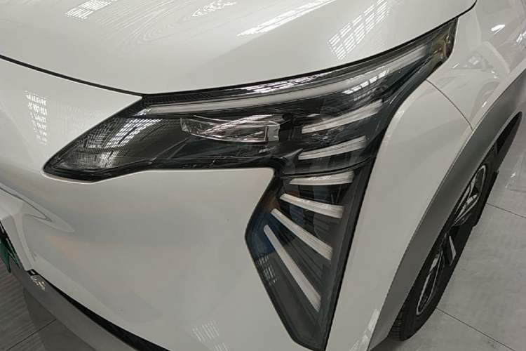 Used AION Y 2023 Plus 510 Smart Edition Left Front Headlight