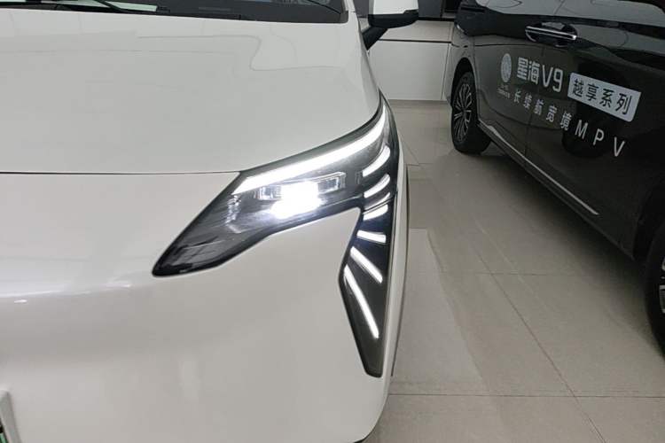 Used AION Y 2023 Plus 510 Enjoy Edition Left Front Headlight