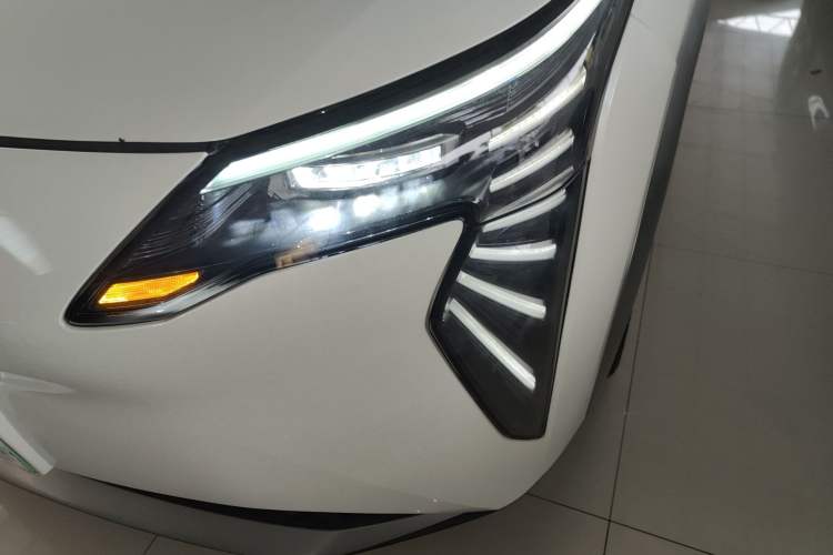 Used AION Y 2023 Younger Left Front Headlight