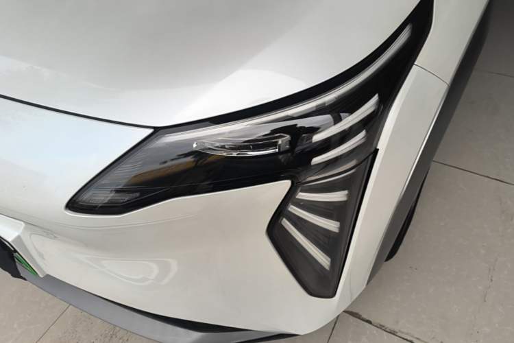 Used AION Y 2023 Plus 510 Enjoy Edition Left Front Headlight