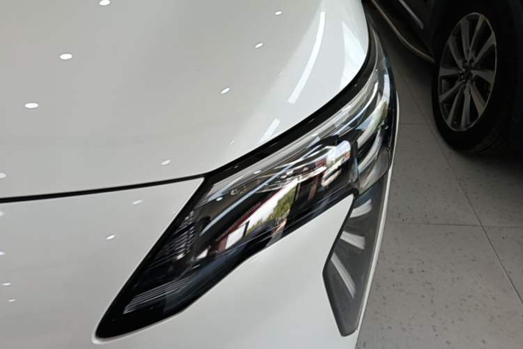Used AION Y 2023 Plus 610 Enjoy Edition Left Front Headlight