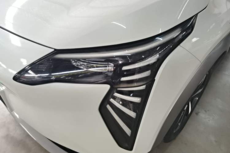 Used AION Y 2023 Younger Star Edition Left Front Headlight