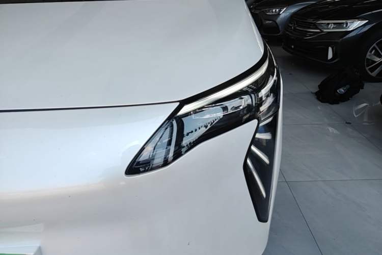 Used AION Y 2023 Plus 510 Enjoy Edition Left Front Headlight