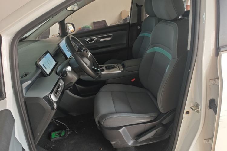 Used AION Y 2023 Plus 510 Enjoy Edition Left Front Seat