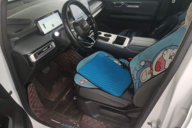 Used AION Y 2023 Younger Star Edition Left Front Seat