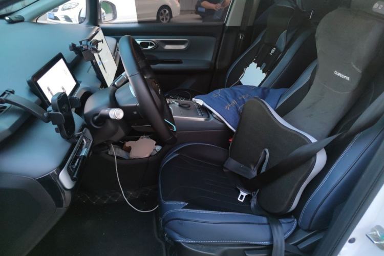 Used AION Y 2023 Plus 610 Enjoy Edition Left Front Seat