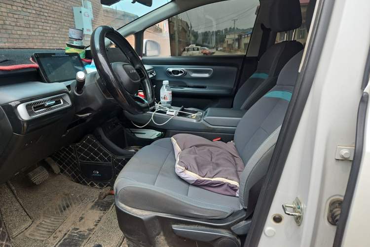 Used AION Y 2023 Plus 510 Enjoy Edition Left Front Seat