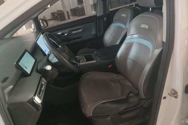 Used AION Y 2023 Plus 510 Enjoy Edition Left Front Seat