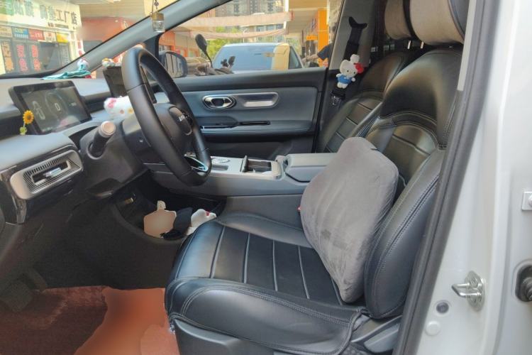 Used AION Y 2023 Plus 610 Enjoy Edition Left Front Seat