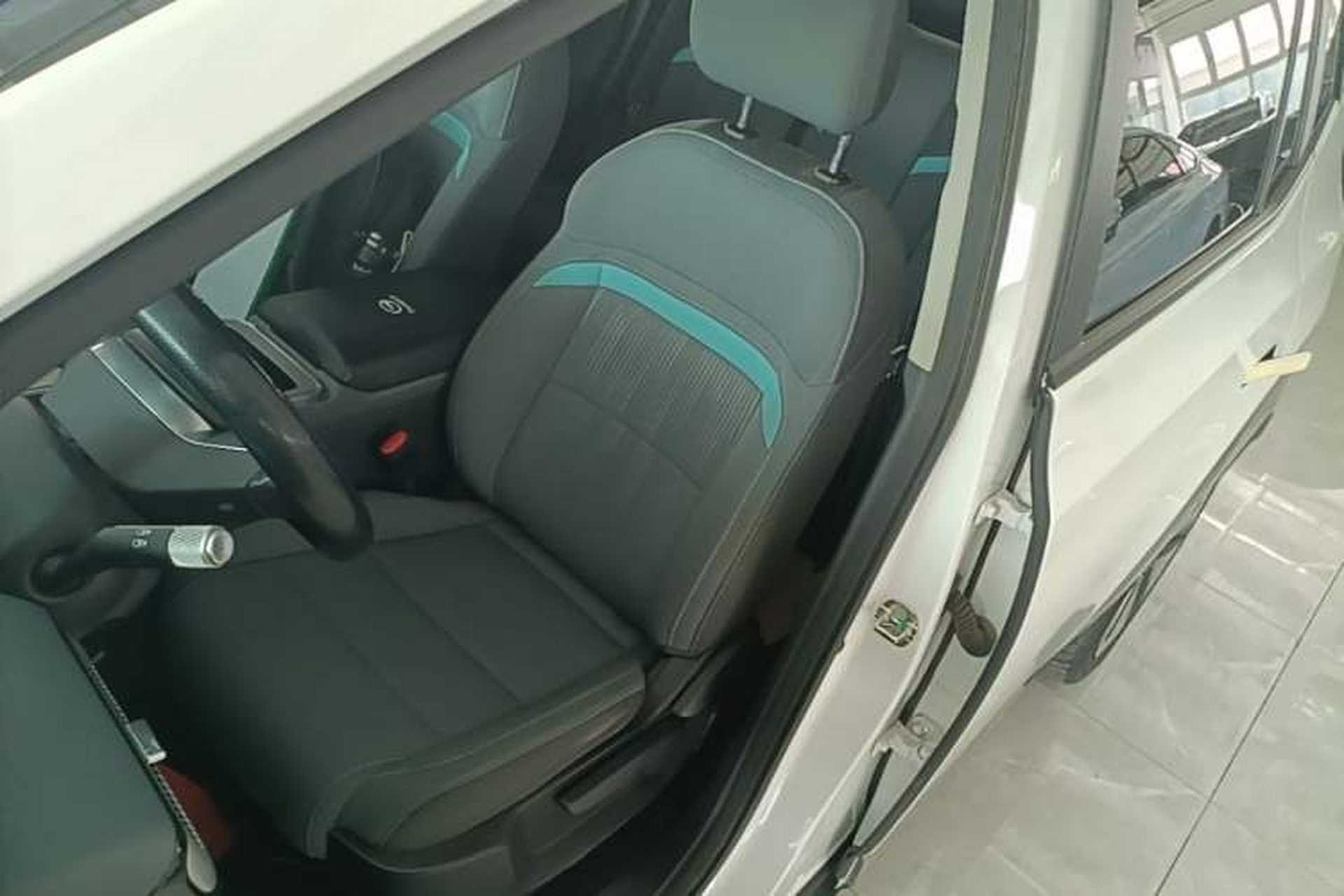 Used AION Y 2023 Plus 510 Enjoy Edition Left Front Seat