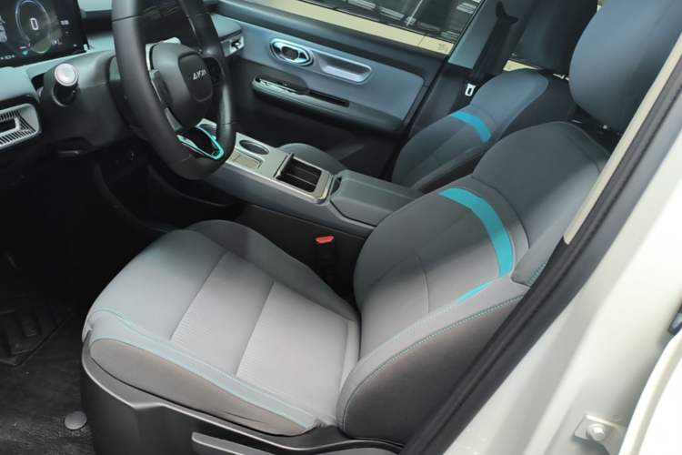 Used AION Y 2023 Plus 510 Enjoy Edition Left Front Seat