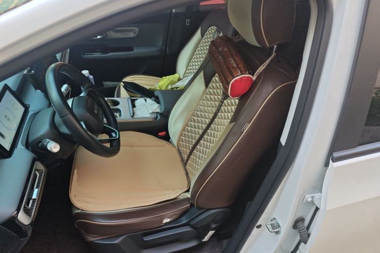 Used AION Y 2023 Plus 510 Enjoy Edition Left Front Seat