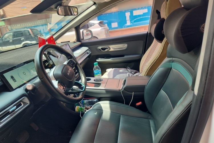 Used AION Y 2023 Plus 510 Smart Edition Left Front Seat